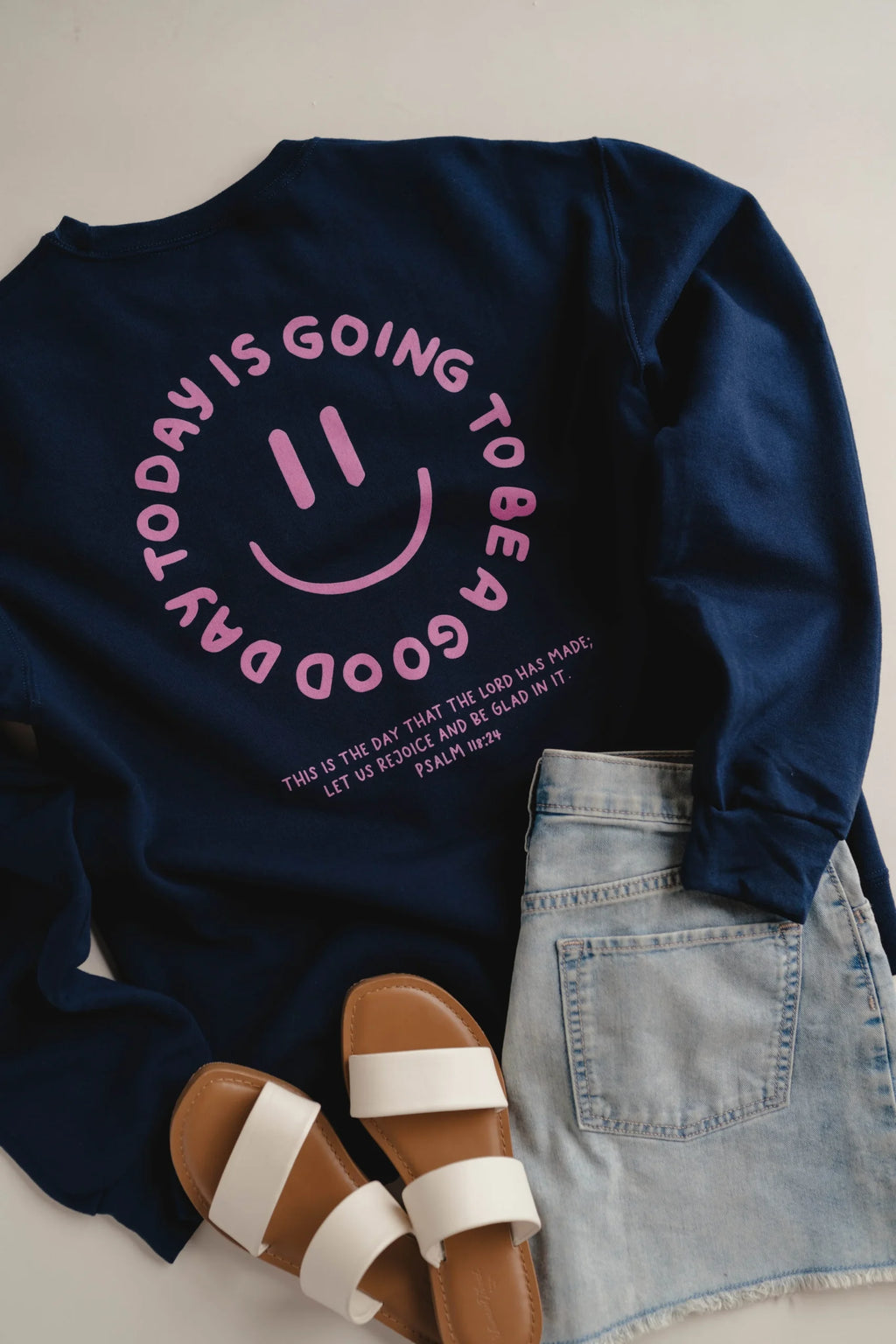 Good Day Pullover